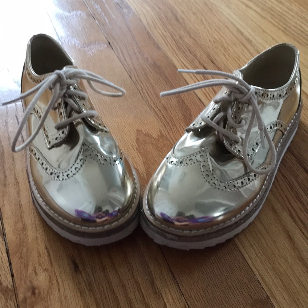 Kids gold shoes